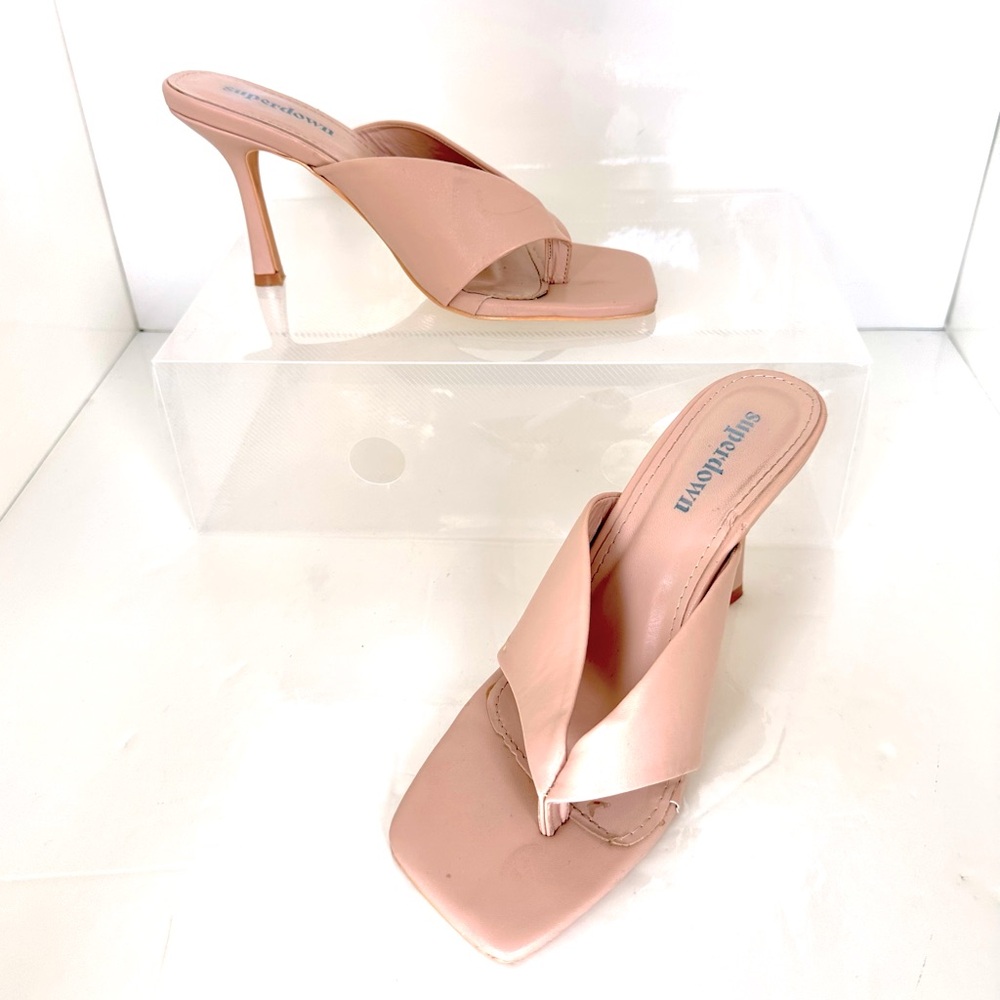superdown “Zoey” Light Pink Heeled Mules